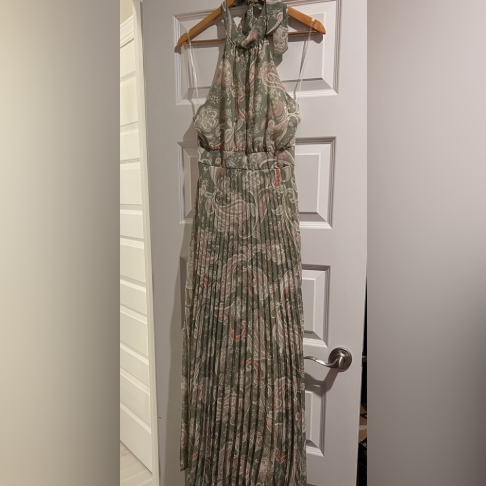 NWOT JESSICA SIMPSON HALTER MAXI